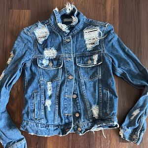 Camera ripped denim jean jacket